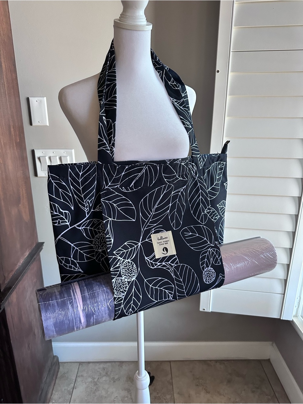 Yoga Bag Black with White Leaf Print Tote (mat is not included)